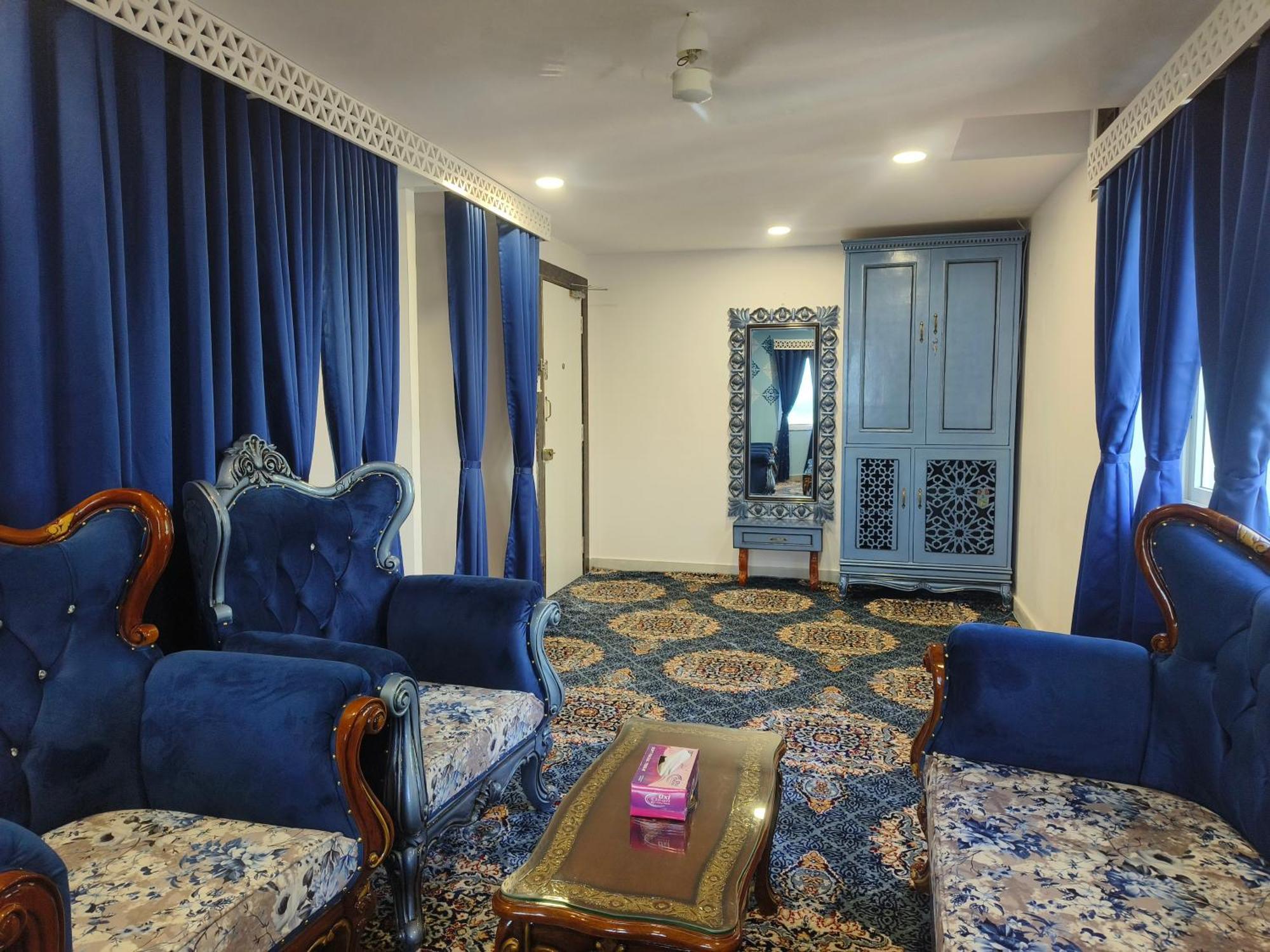 Hotel Lake View Airport Zone Haydarabad Dış mekan fotoğraf